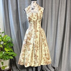 ✨SOLD✨Unique Vintage Mint and Brown Floral Midi Dress